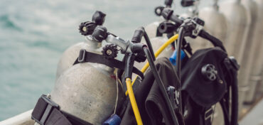 What is a Safe CO2 Level in Our SCUBA Tank Breathing Air? 1 Safe CO2 Levels for Divers