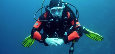Becoming a PADI Professional Diver